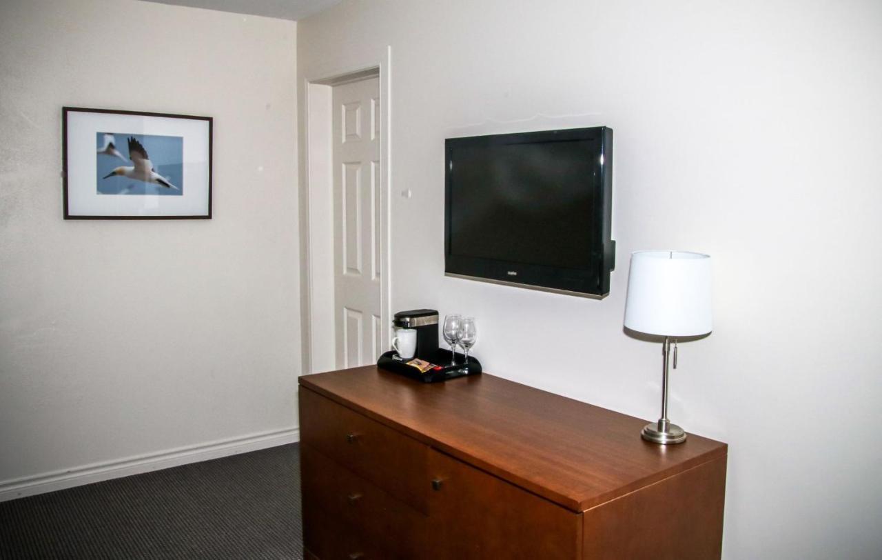 Hotel Les Trois Soeurs Perce Ngoại thất bức ảnh