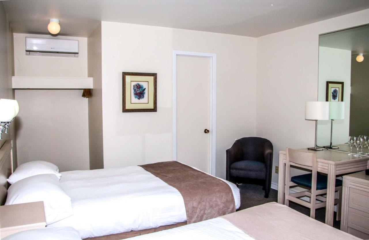 Hotel Les Trois Soeurs Perce Ngoại thất bức ảnh