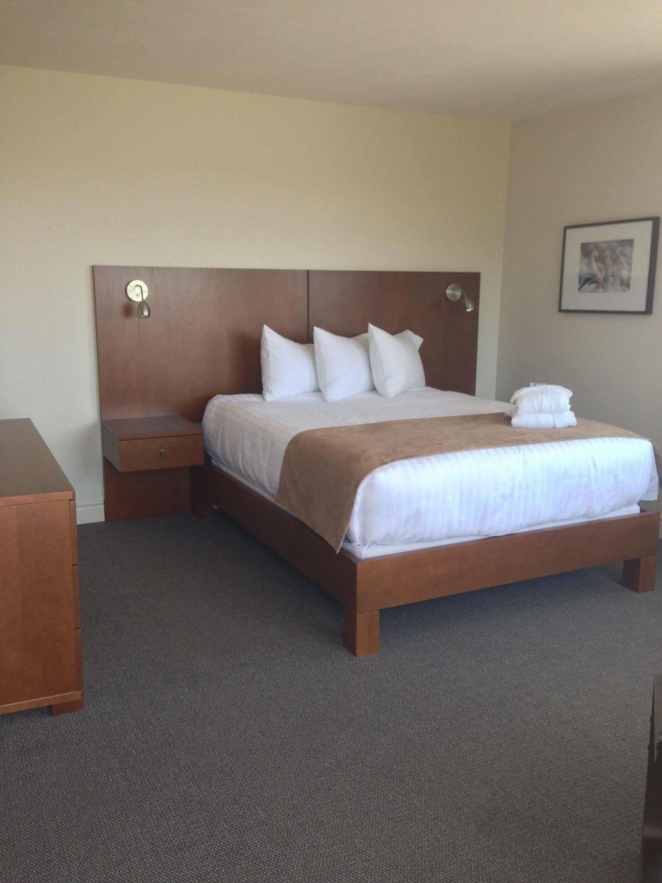 Hotel Les Trois Soeurs Perce Ngoại thất bức ảnh